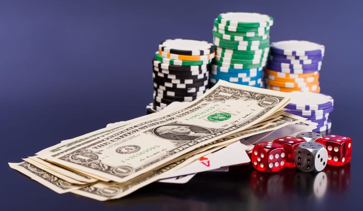 CasinoBonusCa کیسینو میں سلاٹ کھیلنا شروع کریں۔